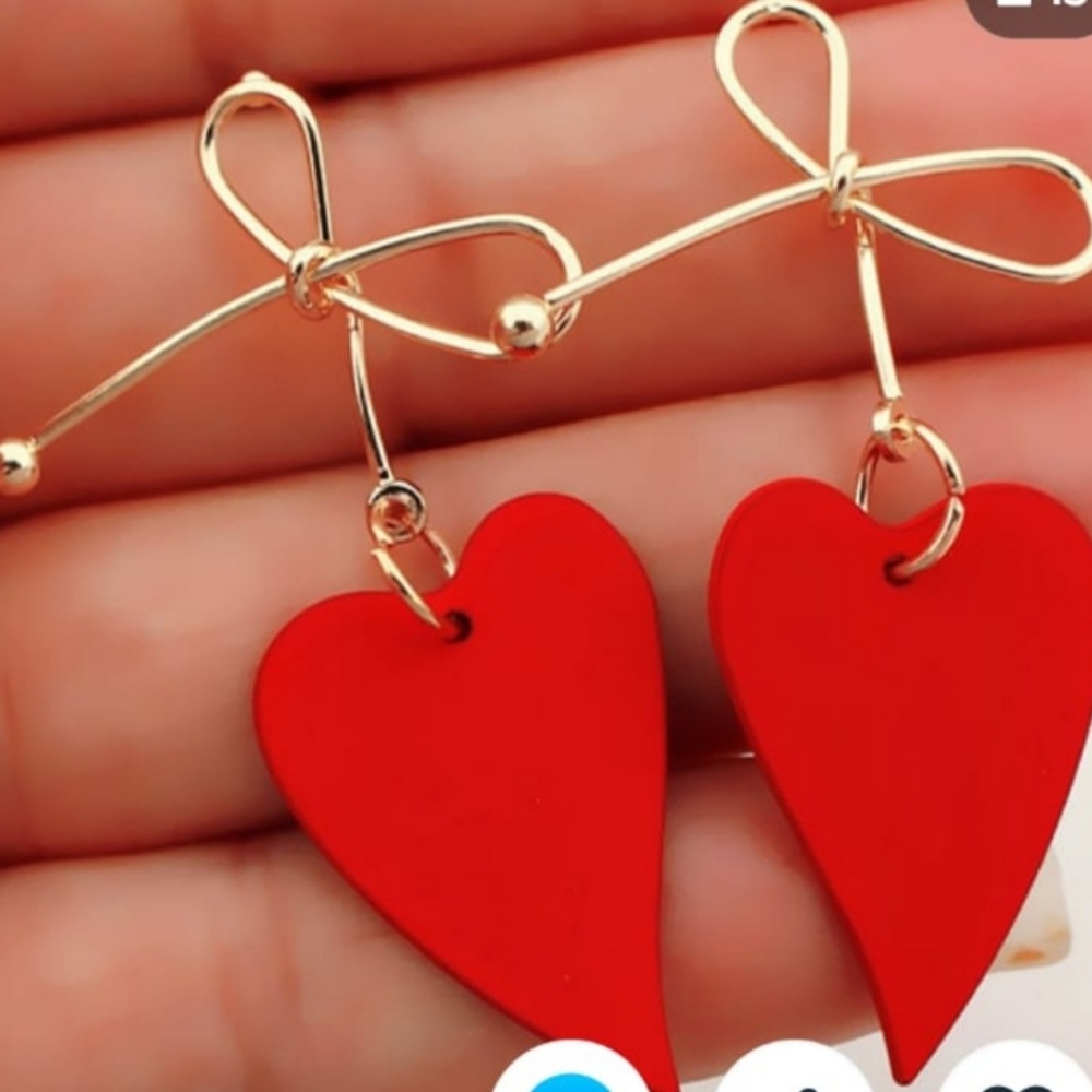 Gold color heart earrings